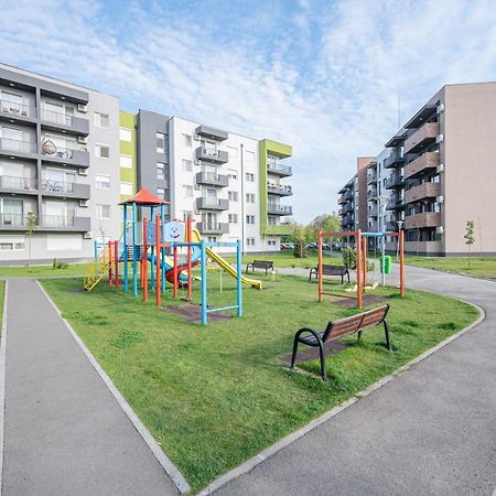Apartament Serene Flat Oradea Zewnętrze zdjęcie