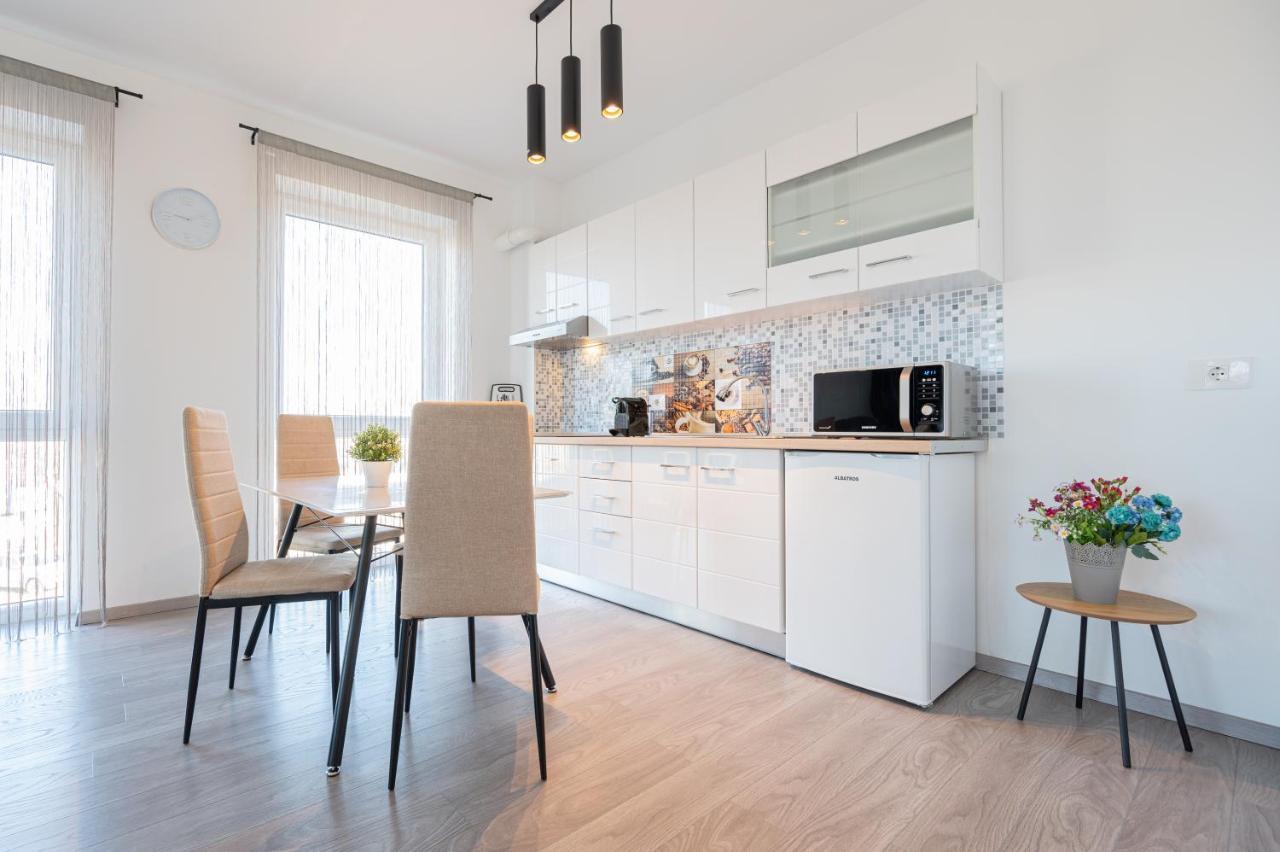 Apartament Serene Flat Oradea Zewnętrze zdjęcie